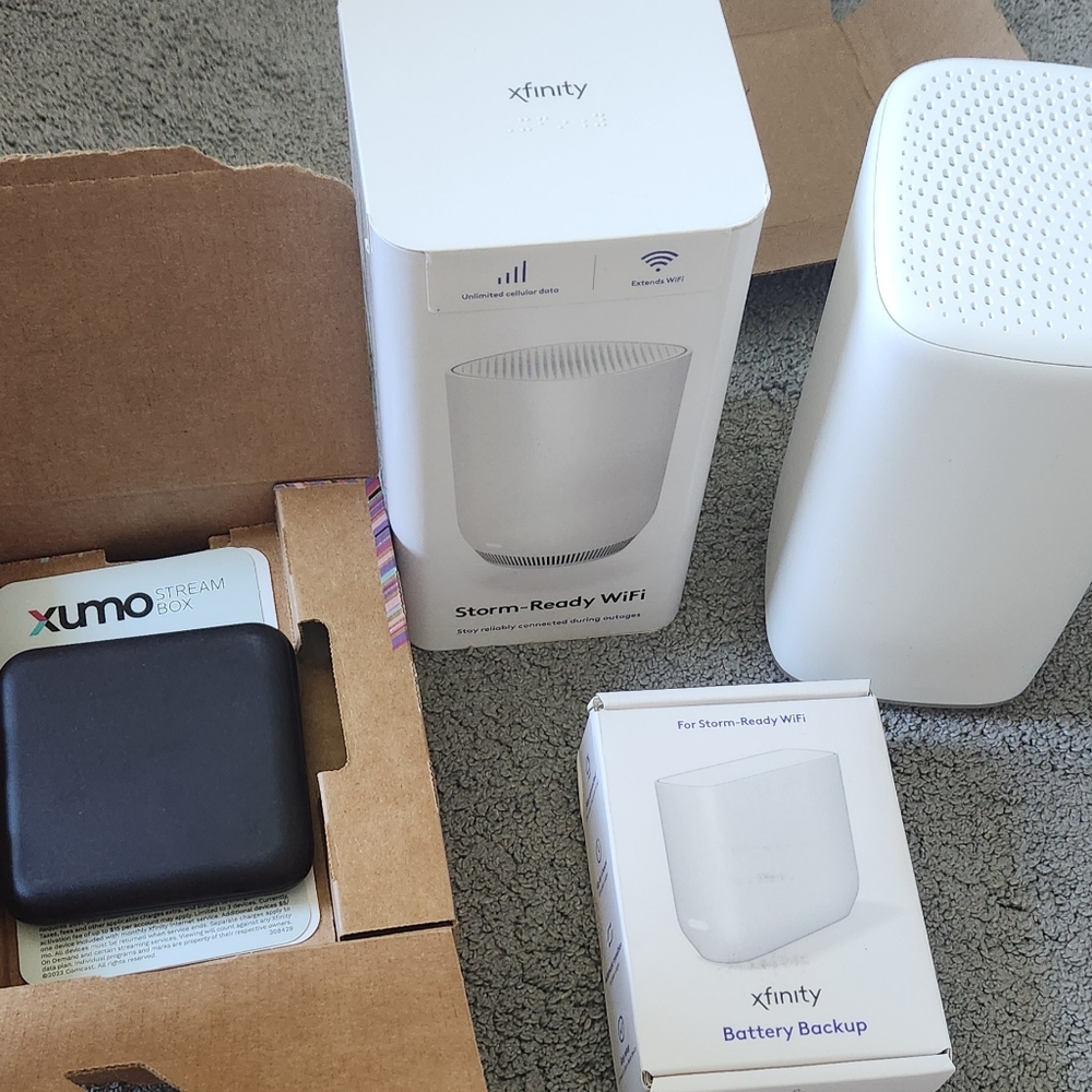 Full Kit xfinity router,TV, extender...